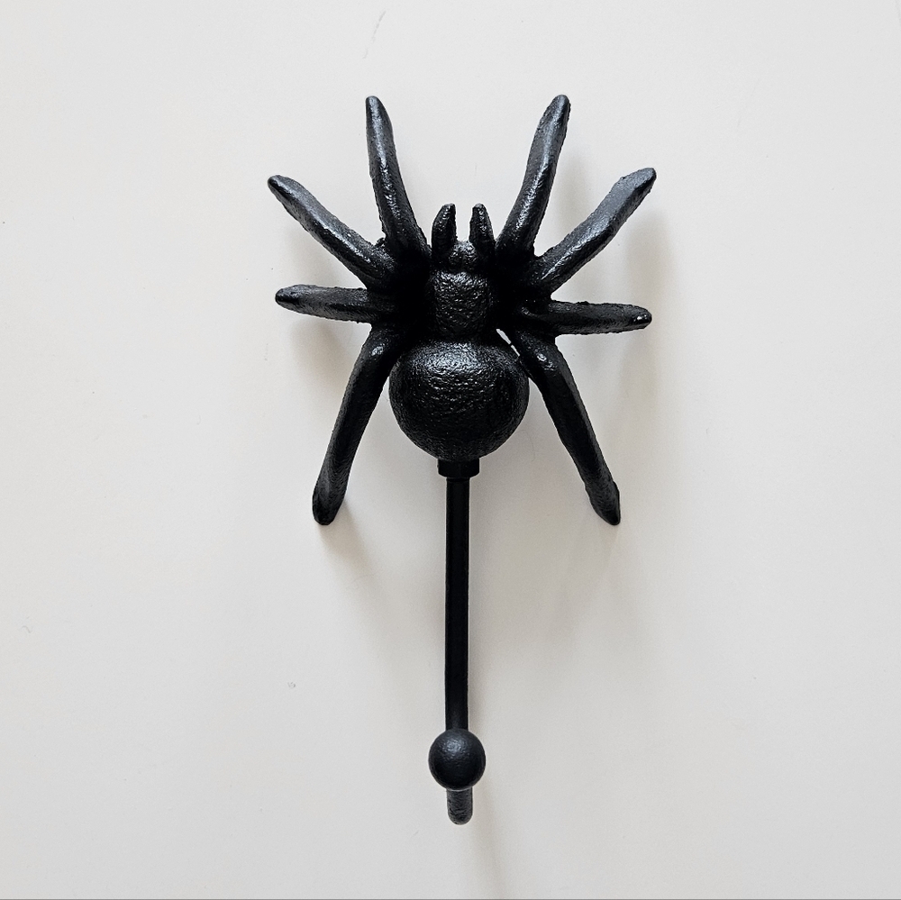Vintage Inspired Black Cast Iron Tarantula Spider Wall Hook